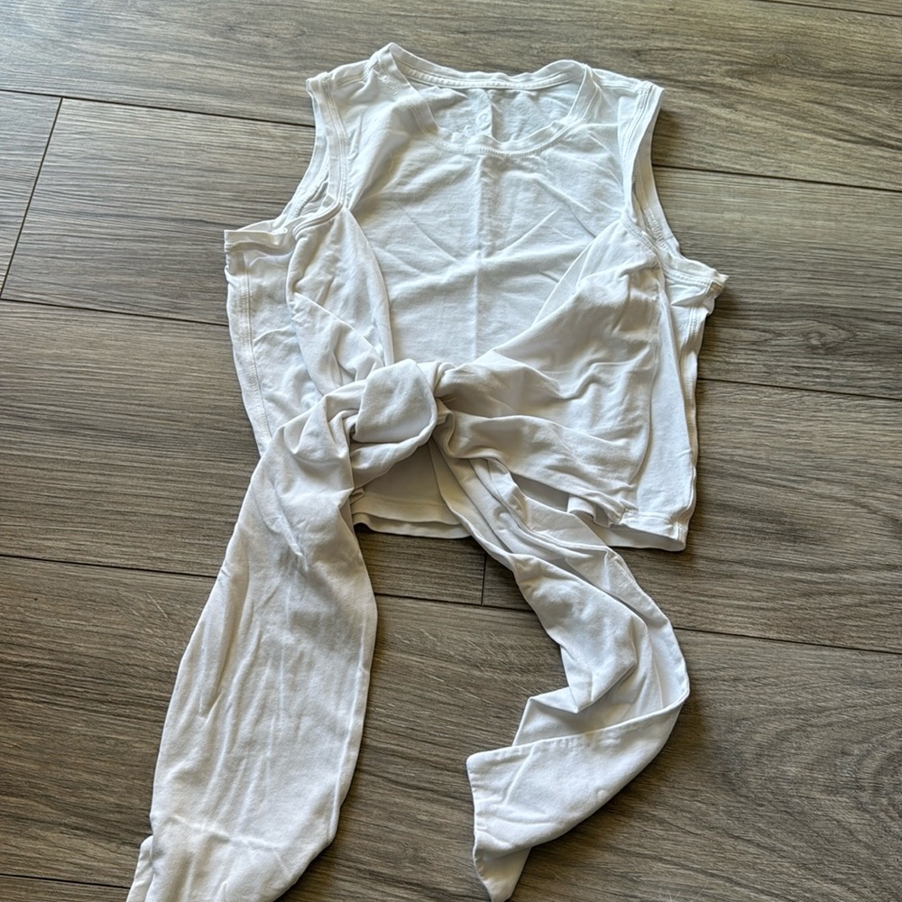 Lululemon tie front tank top